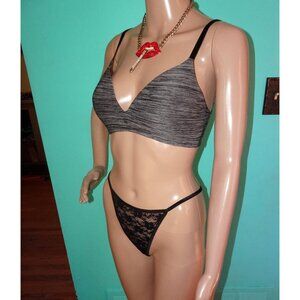 Vintage Grey & Black Victoria's Secret Sports Bra 32 D no wire sporty VS